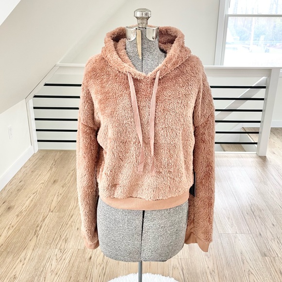 Tops - M L XL light brown super soft fuzzy hoodie crop top sweater